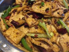 -老码头黑皮肘子锅包肉(文政街店)