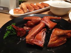 红烧乳鸽-汤城小厨•粤菜•靓汤(金融街店)