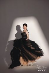点击看大图 -GRACE KELLY婚纱与礼服(北京店)