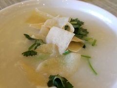 生滚鱼片粥-潮府馆·非遗潮州菜·世纪公园(新国际博览中心店)