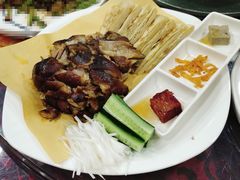 华洋酱熏肘子-老华洋饭庄(成林道店)