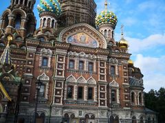 -滴血救世主教堂