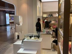 -妃鱼奢侈品回收寄卖(太古汇店)