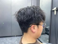 -米可造型烫发染发