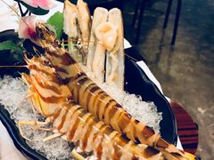-鲜入围煮花胶鸡海鲜火锅