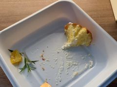 -煲仔皇腊味煲仔饭(经四万达店)