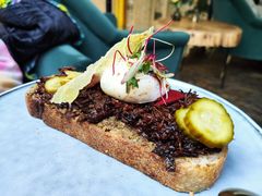 慢煮牛肉温泉蛋吐司-O'mills Sourdough Bakery&Bistro(永嘉路店)