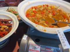 -荷栖小院·品质江西菜(红谷滩店)