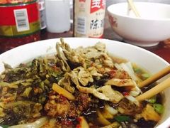 -矮子粉店1985·长沙米粉(湘春路店)