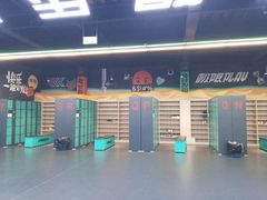 -极限PLAY运动娱乐新世界·团建派对表演休闲馆·室内高空游乐园