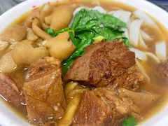 牛腩猪肠河粉-珍珍小食店(西华路店)