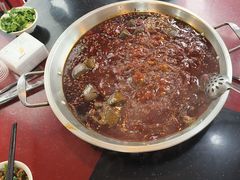 红汤锅底-储奇门鳝鱼火锅(总店)