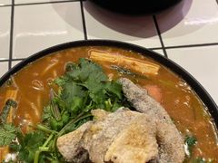 -肥汁米蘭香港米线(长宁来福士店)