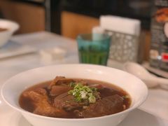 -天下三绝 牛肉面/红酒