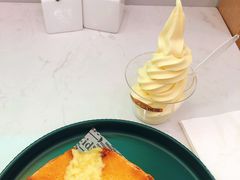 -猫王榴莲世家(三里屯SOHO商场店)