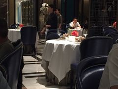 大堂-Yan Ting 宴庭中餐厅(上海静安瑞吉酒店)
