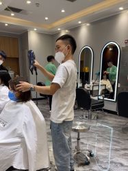 -杉影印象日式烫染專門店