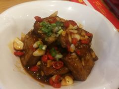 -俏湘厨•地道湘菜(建华南路店)