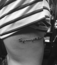 -木子·纹身店TATTOO穿孔·洗纹身