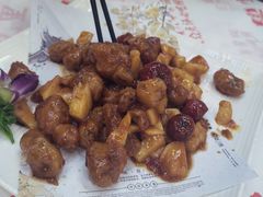 -堂瓦里·33年传统赣菜(第一街区店)