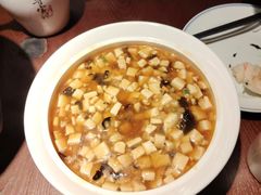 蟹黄西施豆腐-寻宝记绍兴菜(鲁迅路店)