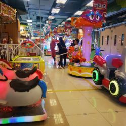 -莫莉幻想儿童乐园(三河燕郊永旺店)