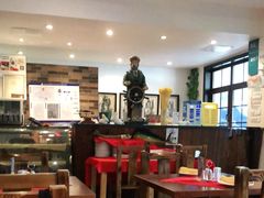 大堂-申德勒加油站餐厅(三里屯北小街店)