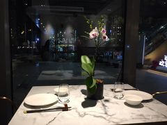 靠窗位-粤·啫啫