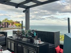 -瑰丽酒店·海吧·天际下午茶·现场DJ·天台酒吧