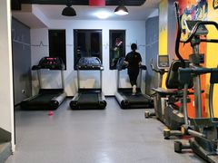 -博纳私人订制健身(中集美兰湖店)