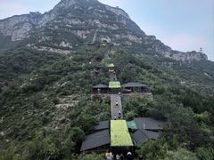 -抱犊寨风景区