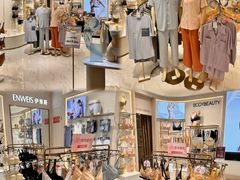 -王府井百货熙地港店
