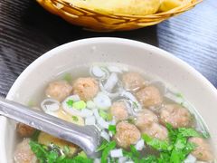 -何胖子丸子汤(南海街店)