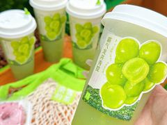 -奈雪的茶(优特汇店)
