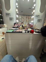 -红馆妆造(中央大街店)