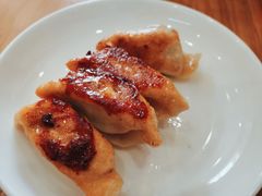 -黄阿姨锅贴大王(万航渡路店)