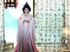 -九月鹰飞汉服摄影工作室