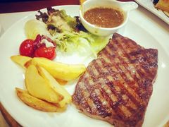 -斗牛士牛排餐厅(嘉里汇店)
