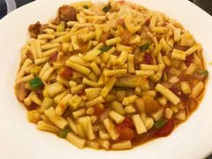 -清真·玛丽亚新疆菜主题餐厅(浙江中路店)