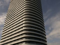 -瑰丽酒店·海吧·天际下午茶·现场DJ·天台酒吧