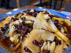 -六福烧烤酒馆(秦隆步行街店)