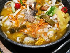 -山城外·非遗酸菜鱼(蜀都万达店)