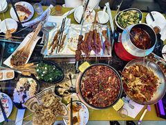 -路边边地标烧烤·川菜·小龙虾·音乐酒馆(良乡长虹店)