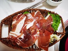 -阿婆情腊排骨火锅·野生菌季(古城旗舰店)