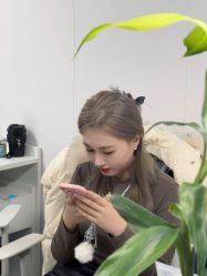 -苑苑发型设计