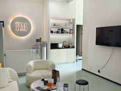 -RM GYM健身私教馆(白云元立方创意园店)