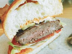 特制牛肉汉堡-EN SPACE恩空间