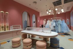 -奈尔宝家庭中心·亲子餐厅(北京东坝万达店)