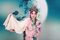 -华韵京剧摄影(洋桥角门东店)