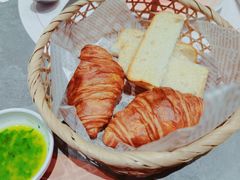 餐前面包-HUATA 'Holiday Plan 花榻